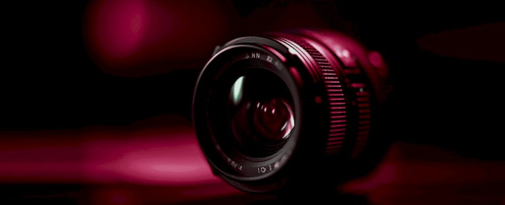 Obiettivo fotografico per la sezione Dicono di noi di Conpac